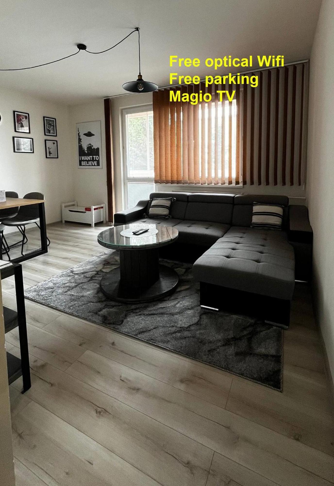 Apartman Bss Trenčín Εξωτερικό φωτογραφία