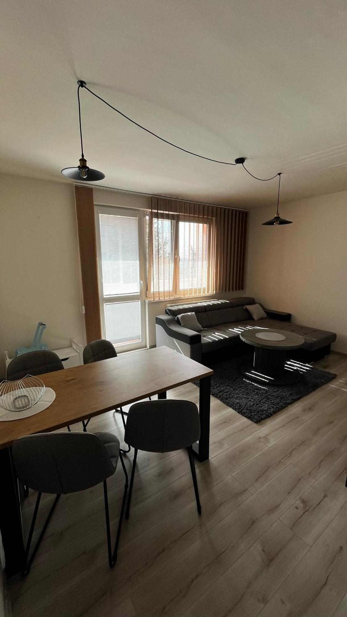 Apartman Bss Trenčín Εξωτερικό φωτογραφία