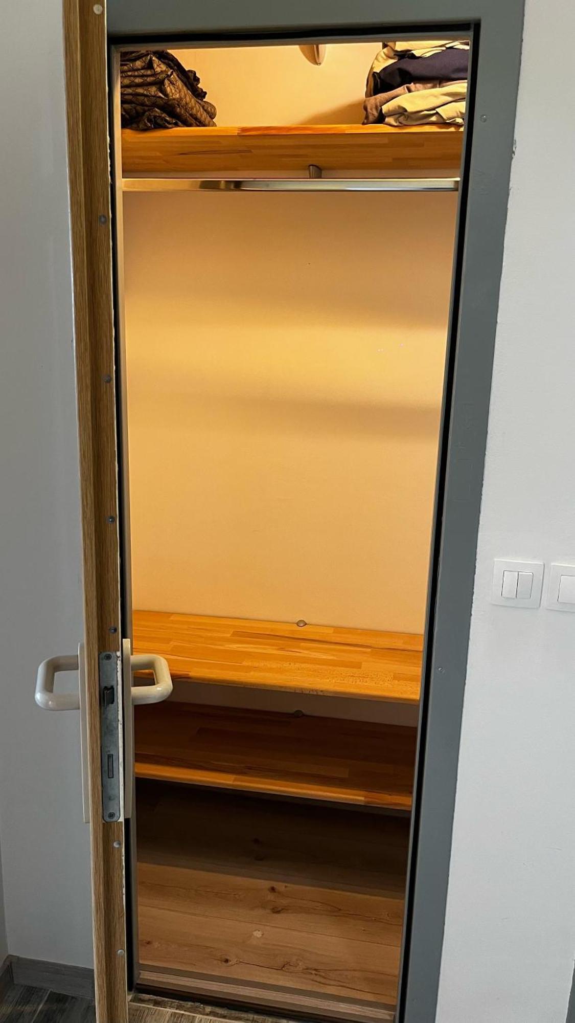 Apartman Bss Trenčín Εξωτερικό φωτογραφία