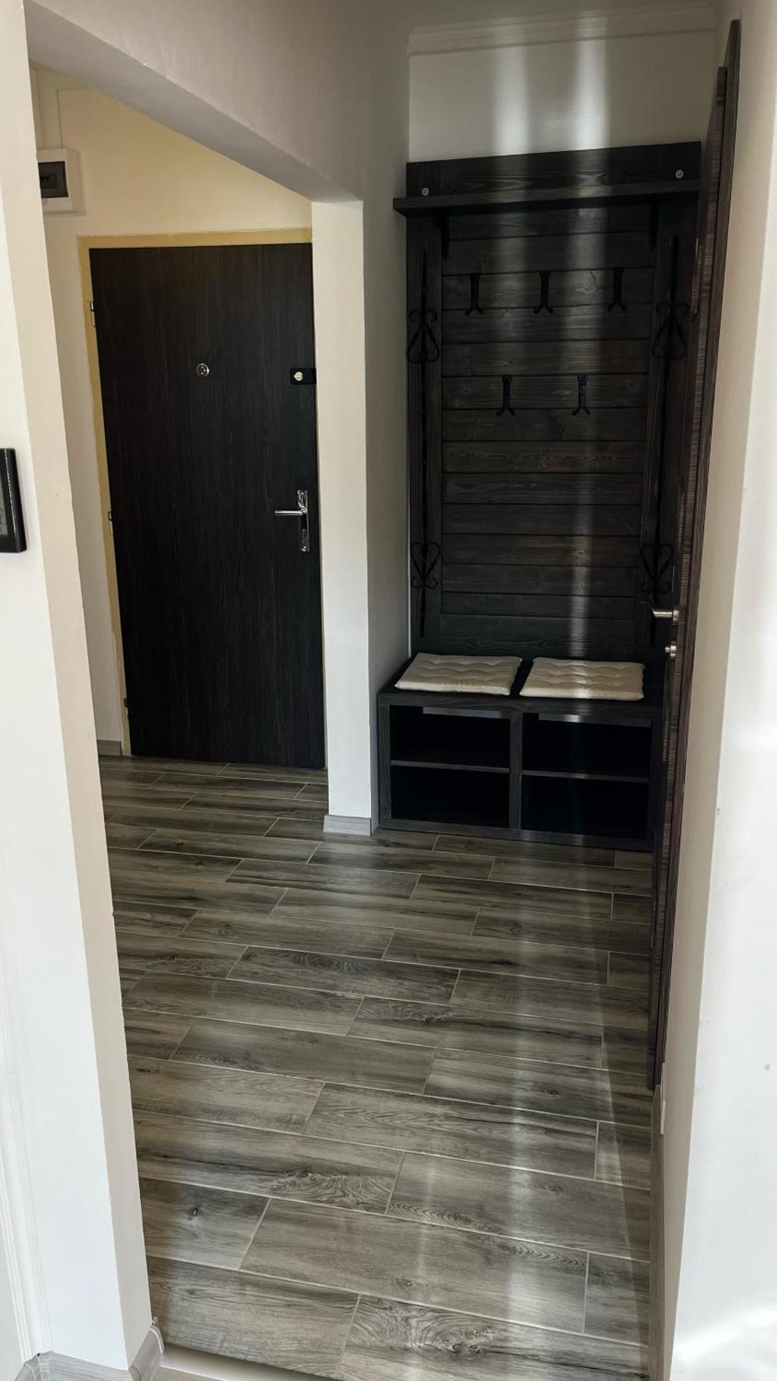 Apartman Bss Trenčín Εξωτερικό φωτογραφία